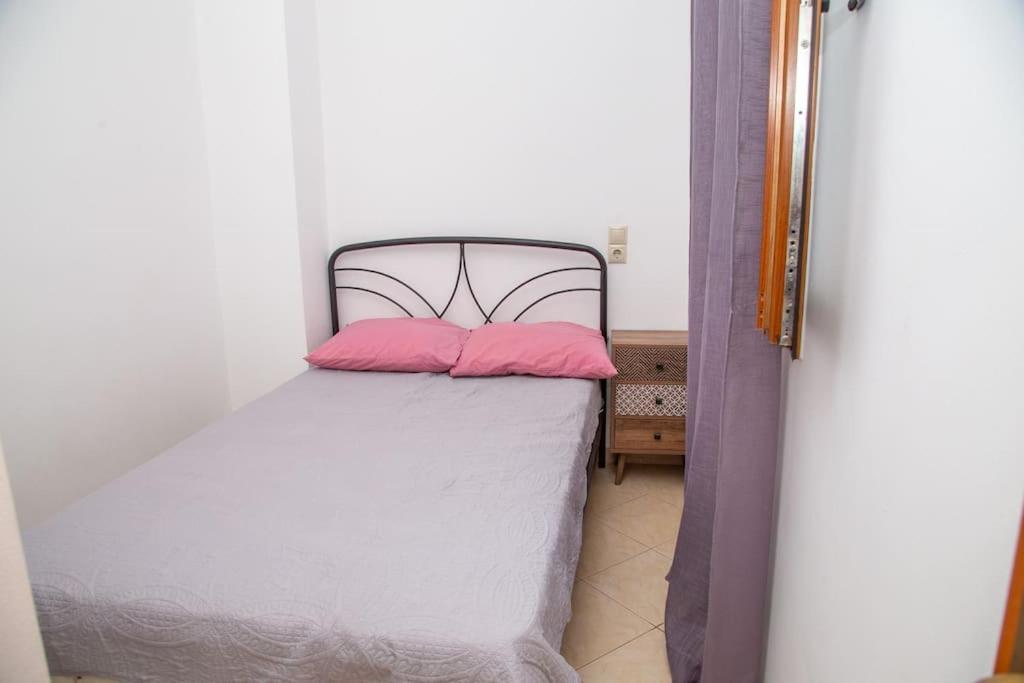 Apartamento Εξοχη Και Θαλασσα Makrýgialos Exterior foto