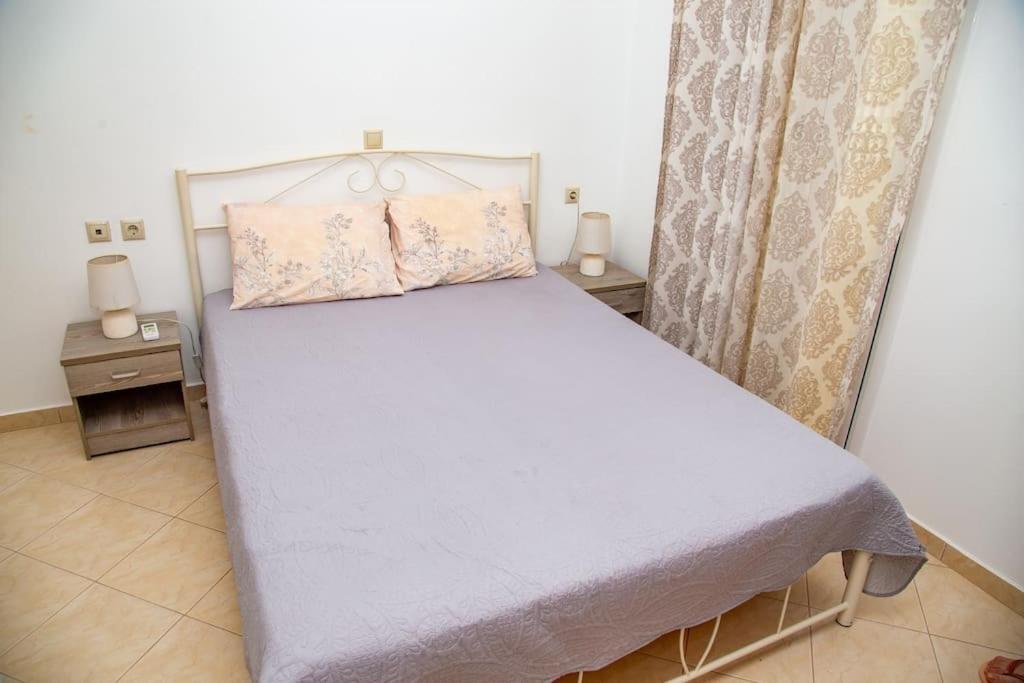 Apartamento Εξοχη Και Θαλασσα Makrýgialos Exterior foto
